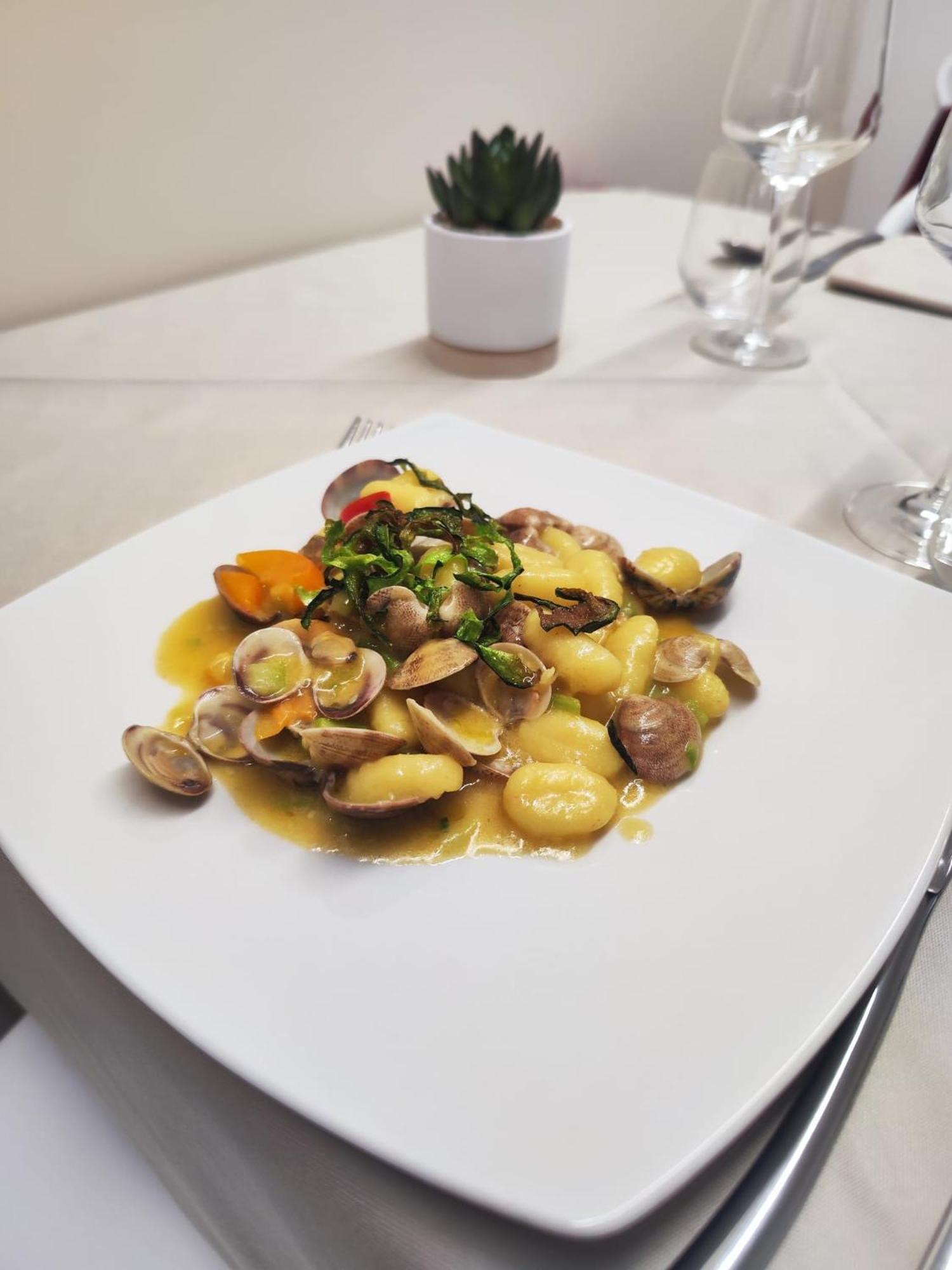 Rimir Hotel & Centro Benessere 蒙特齐尔佛奈 外观 照片